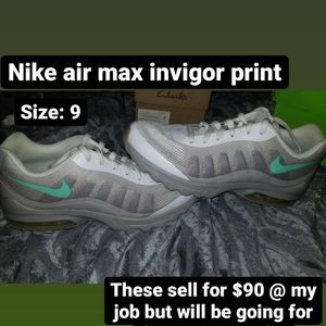 Nike air max invigor print only worn once!!